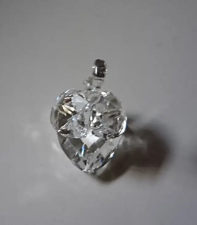 Vintage Swarovski Crystal Swan in Arts & Collectibles in Oshawa / Durham Region - Image 8