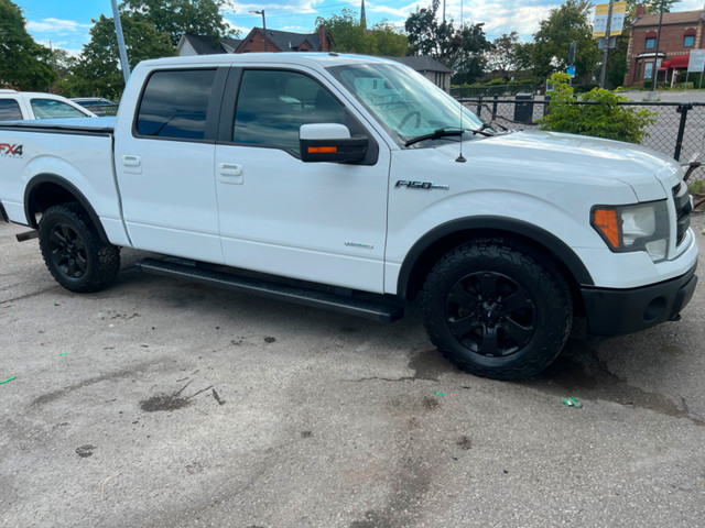 1 owner 2013 FORD F150 FX4 in great in shape in Cars & Trucks in Oshawa / Durham Region - Image 4