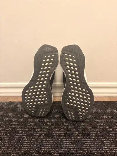 Reebok running shoes women’s size 8, View more