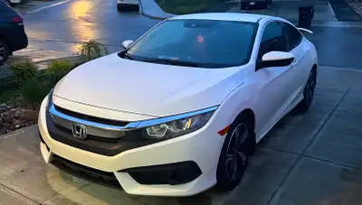 2017 Honda Civic Coupe LX – Honda Sensing – Clean & Reliable Selling my 2017 Honda Civic Coupe LX in...