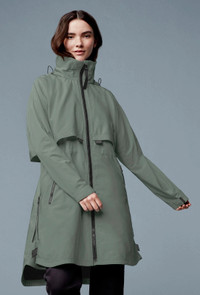 Canada Goose Women's Long Jacket for Every Occasion"