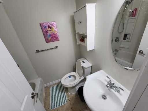 2 Bedrooms Basement Apt in Mississauga 2