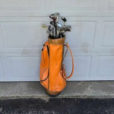 Golf Clubs RH & Bag, View more
