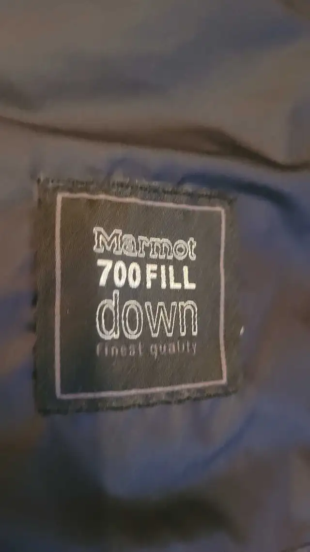 Marmot Down Jacket - Size S Womens in Women's - Tops & Outerwear in Calgary - Image 5