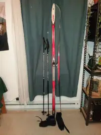 Ensemble de ski de fond - skis à cire de 195 cm - bâtons 140 cm