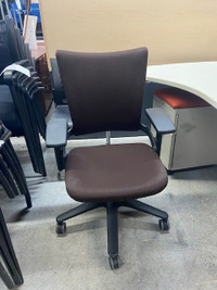 Chairs/All steel ergonomic chairs clearance $99.99/excellent con