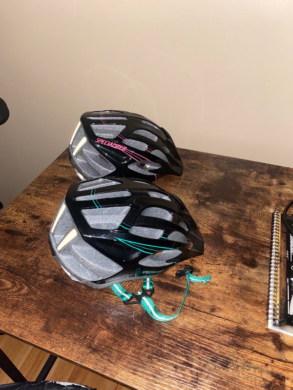 Pair of Specialized bike helmets Clothing, Shoes & Accessories