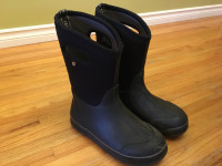 Bogs youth winter boot, size 6/38