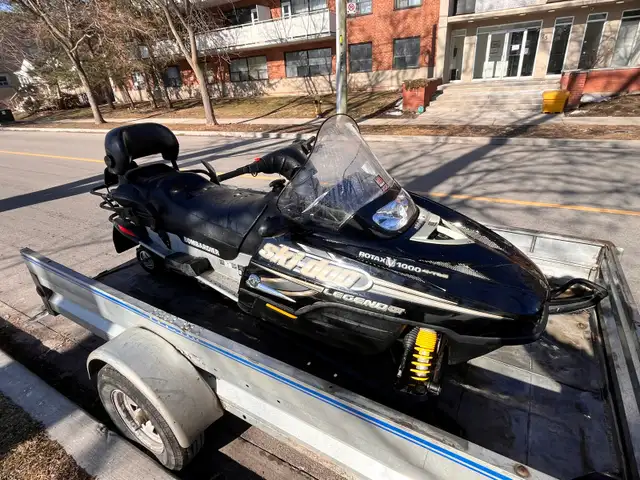 Skidoo V1000 Legend Grand Touring in Snowmobiles in Mississauga / Peel Region - Image 7