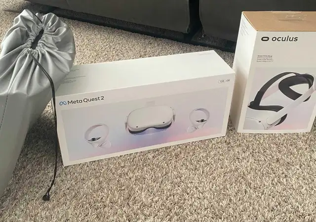 Meta Quest 2 VR headset in General Electronics in Calgary - Image 2
