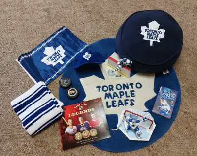 Toronto Maple Leafs memorabilia Rug, Hat, Flag. Pucks, Players, books and Hockey socks
