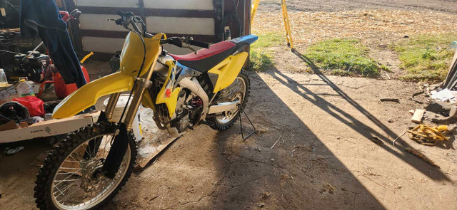 2014 RMZ 450 in Dirt Bikes & Motocross in Edmonton - Image 3