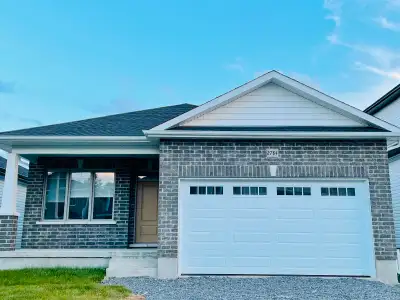 Luxury home - 3 bedrooms 2 bathrooms