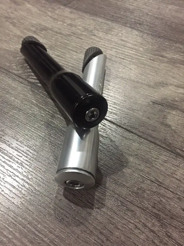 Brand new Aluminum BICYCLE Quill Stem Adaptor 11/8”-1” 22.2-28.6 in Frames & Parts in Oshawa / Durham Region - Image 4