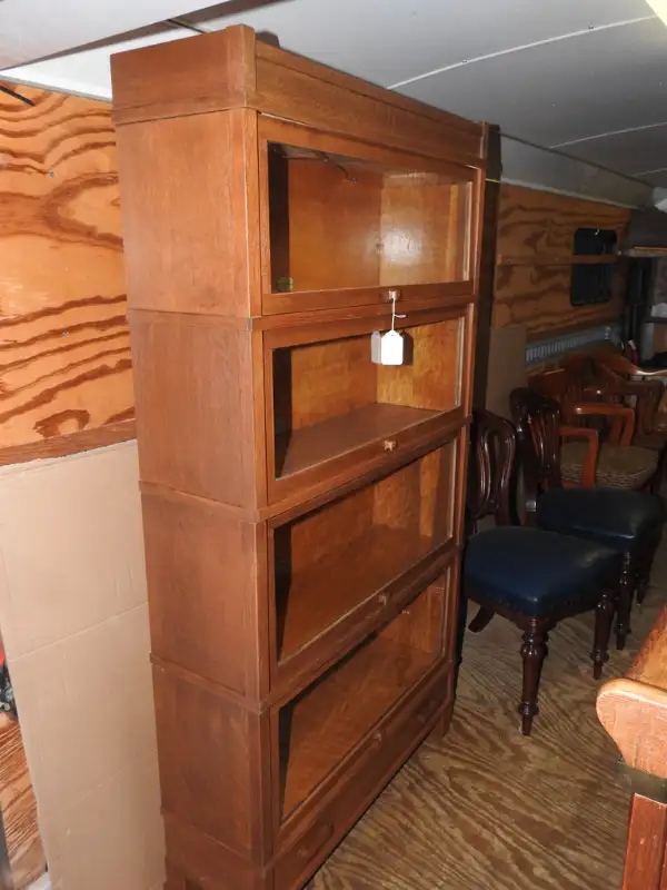 antique mission style barrister bookcase 4 large levels / drawer in Bookcases & Shelving Units in Hamilton - Image 2