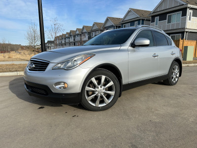 2008 Infiniti EX35 ACTIVE Status/ Very Clean inside/outside 