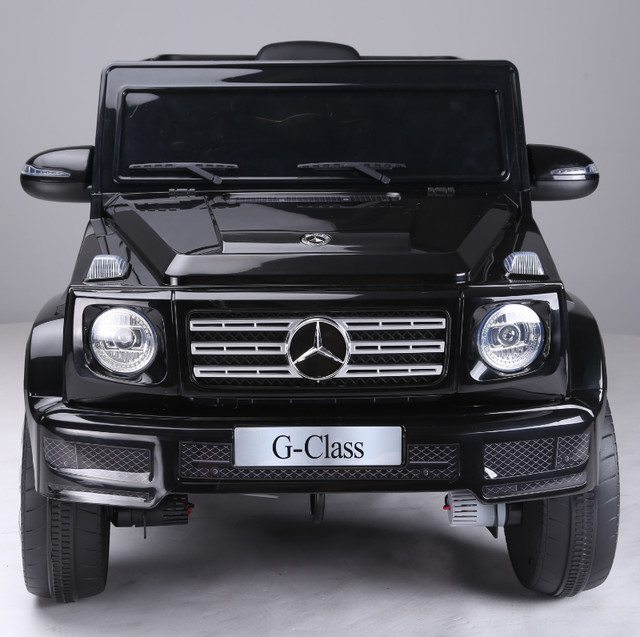 Licensed Mercedes G500 Child, Baby, Kids 12V Ride On Car w Music in Toys in Oshawa / Durham Region - Image 4