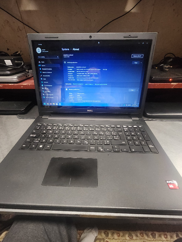 Dell AMD A6-6310 Laptop in Laptops in St. Catharines