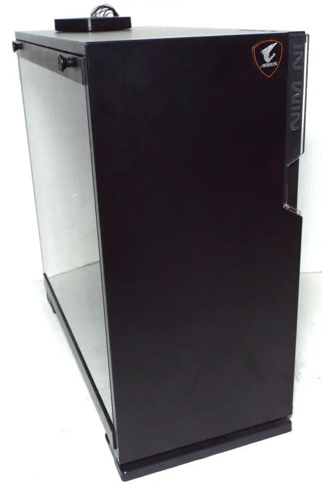 InWin PC Intel i7-8700K RGB, 16GB DDR4, High-End Sound Card etc. in System Components in Markham / York Region - Image 6