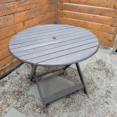 Table ronde de jardin en bois, View more