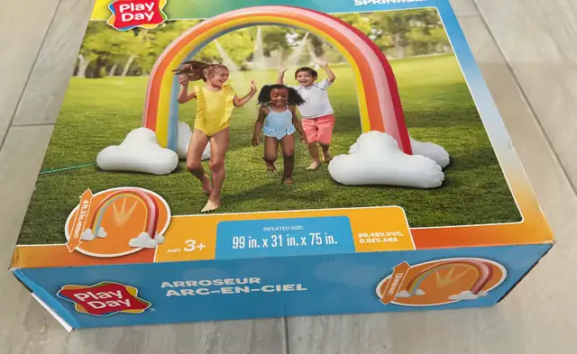NEW HUGE Rainbow Arch Sprinkler Summer Fun in Toys in Windsor Region - Image 4