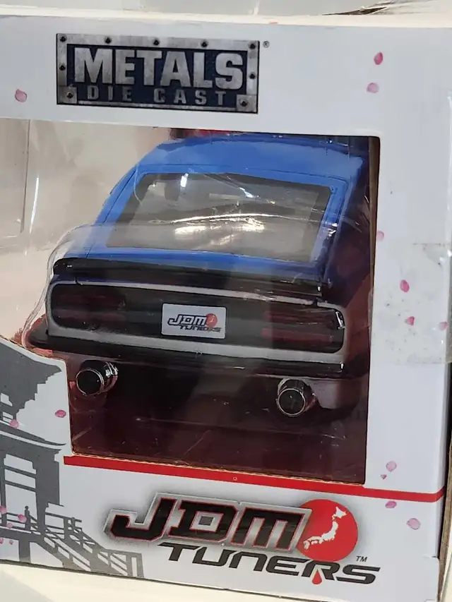 Jada 1972 Datsun 240Z Jdm Tuners 1:24 diecast model. in Toys & Games in Edmonton - Image 5