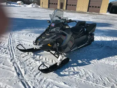 2019 Polaris Switchback Adventure 800.Hard saddlebag from Polaris,PIDD screen with bluetooth, new EZ...