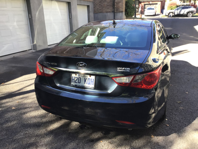 Hyundai Sonata 2013 en très bon état avec un attache remorque dans Autos et camions  à Longueuil/Rive Sud - Image 2