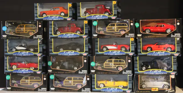 Collection of 33 Die Cast Cars