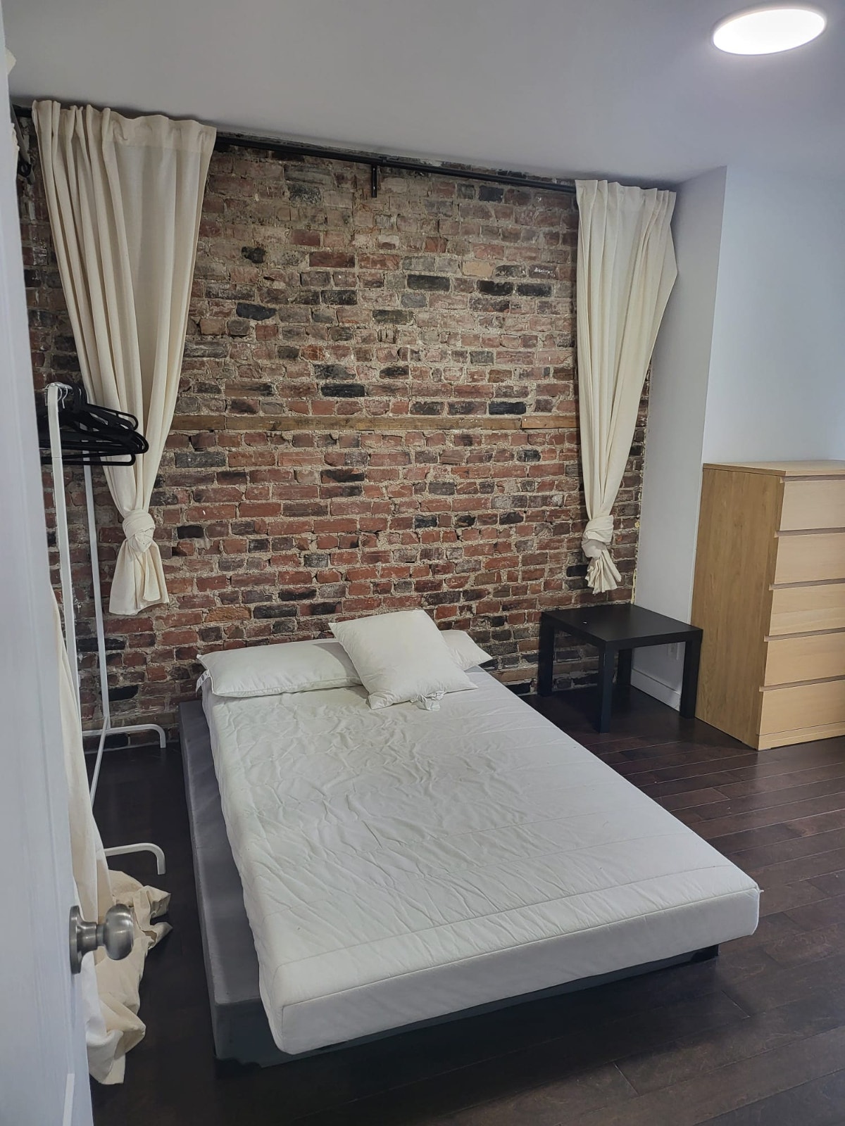 Chambre en Colocation meublée Septembre Plateau-Mont-Royal — photo 2
