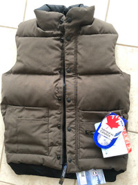 Canada Goose Freestyle Vest Classic CG cap bonus