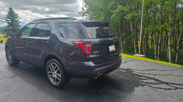 2017 Ford Explorer Sport in Cars & Trucks in Calgary - Image 4
