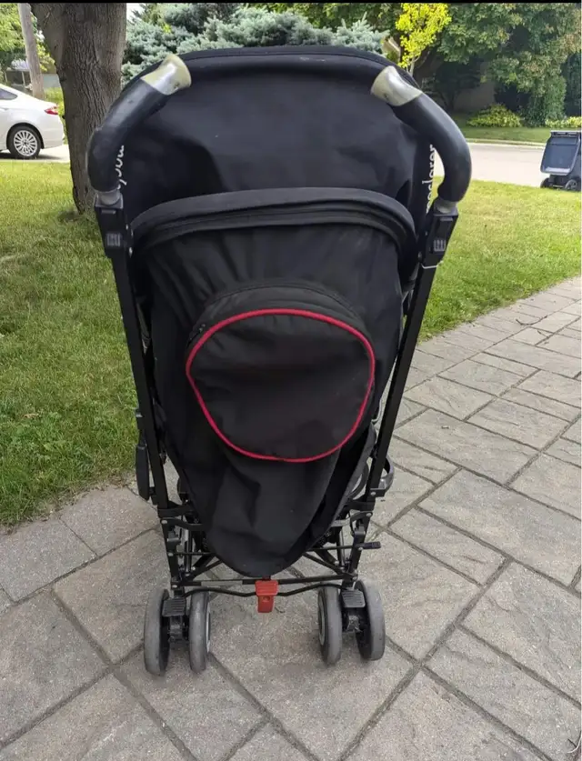 Maclaren Techno XT umbrella stroller in Strollers, Carriers & Car Seats in City of Toronto - Image 5
