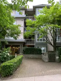 Beautiful One Bedroom Unit Available Today!