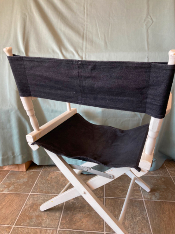 Chaises de réalisateur dans Chaises, Fauteuils inclinables  à Sherbrooke - Image 2