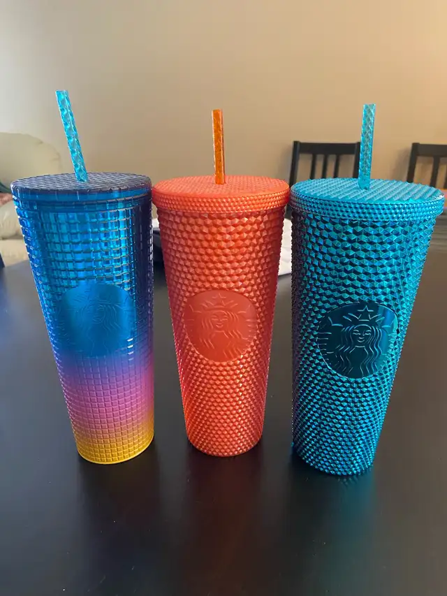 Starbucks vent cups