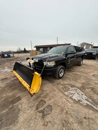 ⸻ 2020 Ram 2500 Snow / Work Truck – Turnkey Setup – Low KM 2020 Ram 2500 long box work truck with be...