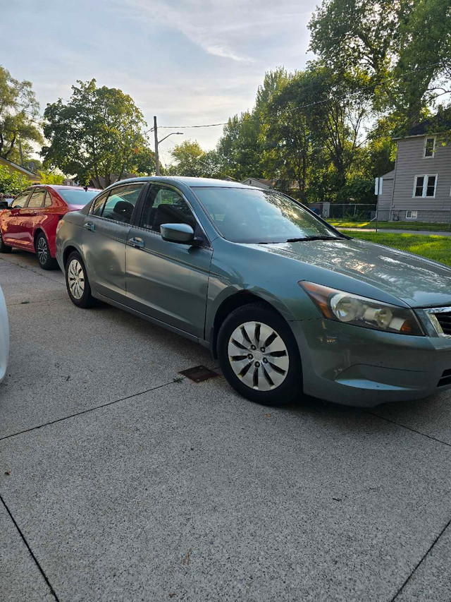 2009 Honda Accord ULX 4-Cylinder  **As-Is** in Cars & Trucks in Windsor Region - Image 2