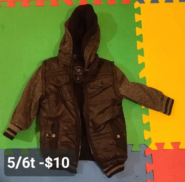 Kids/ toddler winter jackets 12m to 7t in Kids & Youth in Calgary - Image 5