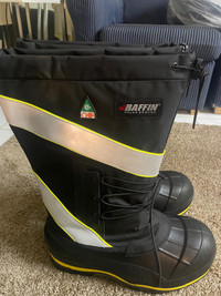 Men’s winter boots Baffin Derrick size 12 