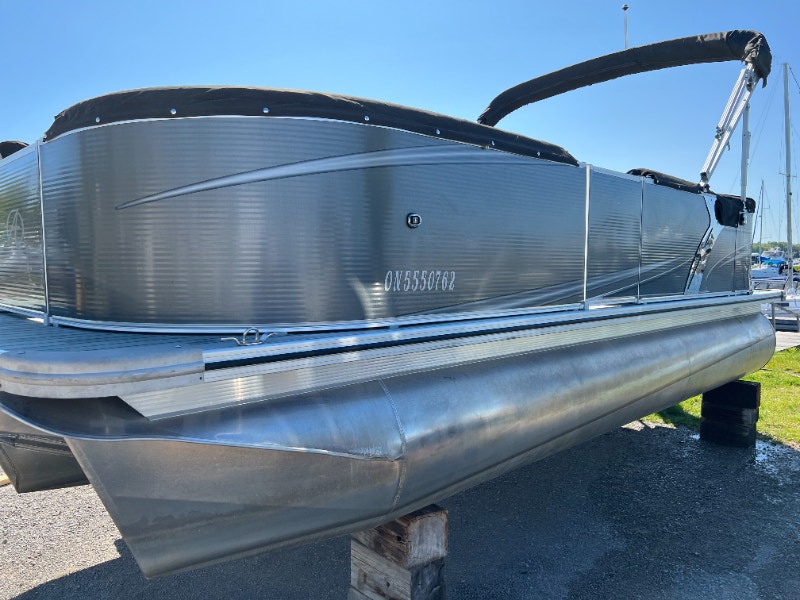 2017 Avalon Tritoon/Pontoon Boat Powerboats & Motorboats Barrie