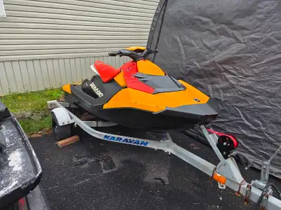 2022 Spark, took delivery in November 2022 due to covid chip shortage. Only 53 hours. Has IBR (brake...
