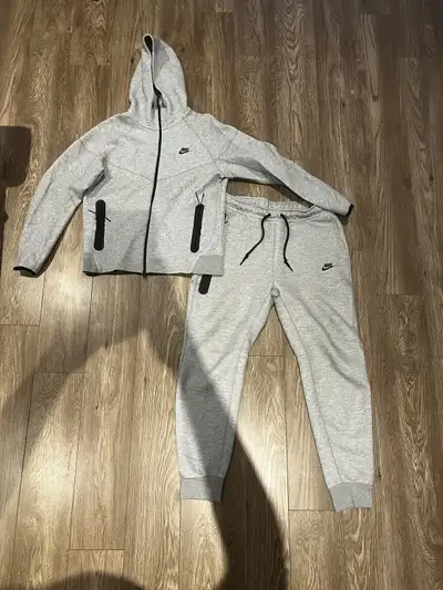 Nike Tech Fleece, View more