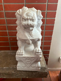 Pair of marble lions