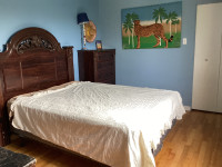 Chambre a louer/Room for rent in large home