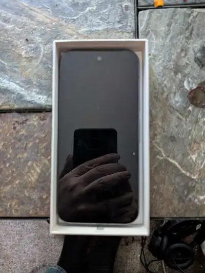 Google Pixel 10 pro in box, View more