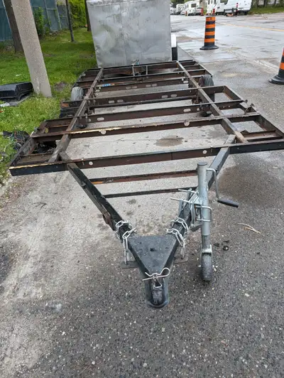 12 by7 good condition Trailer frame 3500 pound axle asking $450.00 phone me at 647 878.0100