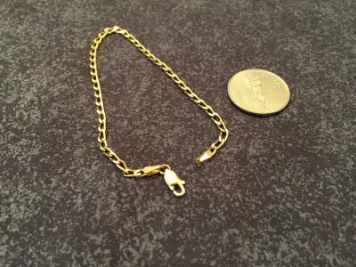 Yellow gold bracelet 10K ..8 inches., View more