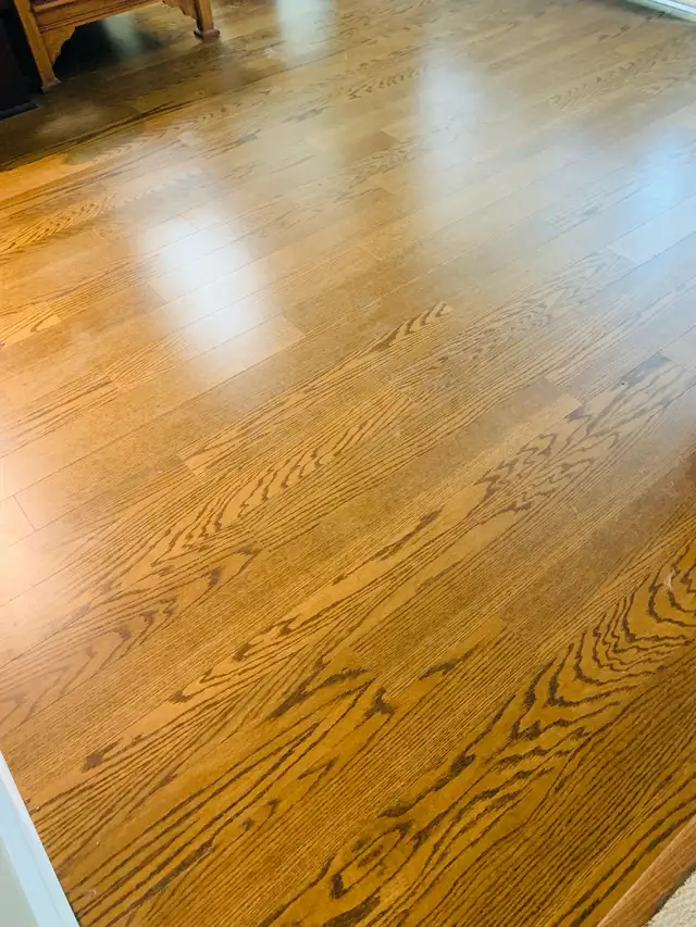 Oak engineered hardwood flooring - approx 275 sq ft in Floors & Walls in Oshawa / Durham Region - Image 4