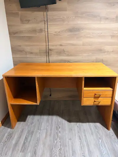 Vintage desk, View more